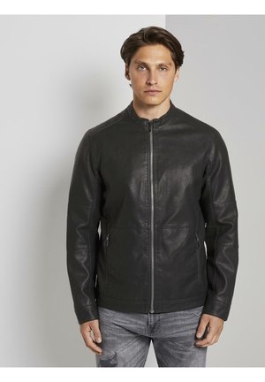 Perfectos en cuir TOM TAILOR DENIM | Tous les articles chez Veste Tom Taylor Un perfecto en jean que toutes les
