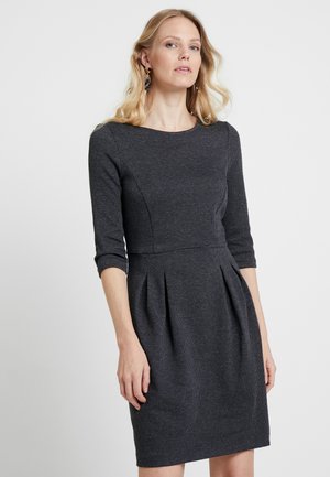 etuikleid schwarz weiß mit jacke etuikleid schwarz weiß mit jacke