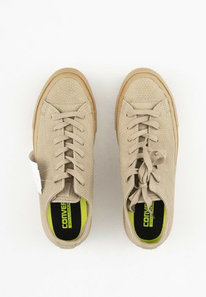 converse cuir beige