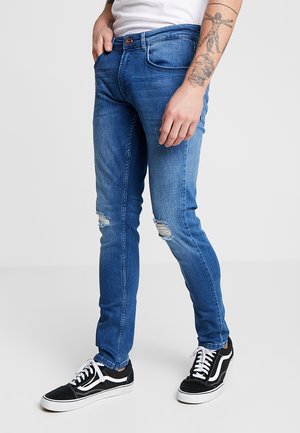 size 28 ripped jeans