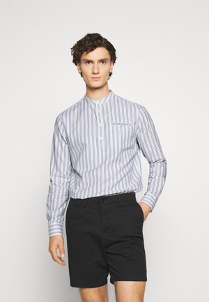 Hvite Burton Menswear London Black Friday spesialtilbud Esprit Casual Polo shirts - Poloskjorter OLIVE 5 - Herreklær Spesialtilbud