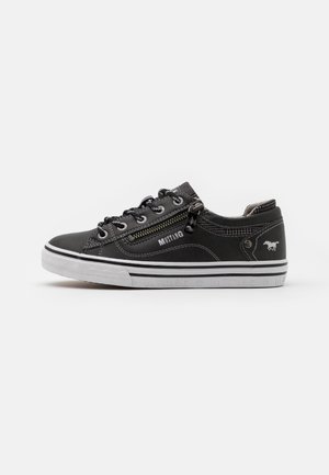Schuhe Berlin | Jetzt versandkostenfrei bei Zalando bestellen Veja Schuhe Berlin | Jetzt versandkostenfrei bei Zalando