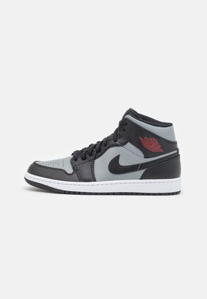 Calendario dei lanci - Sneakers da uomo