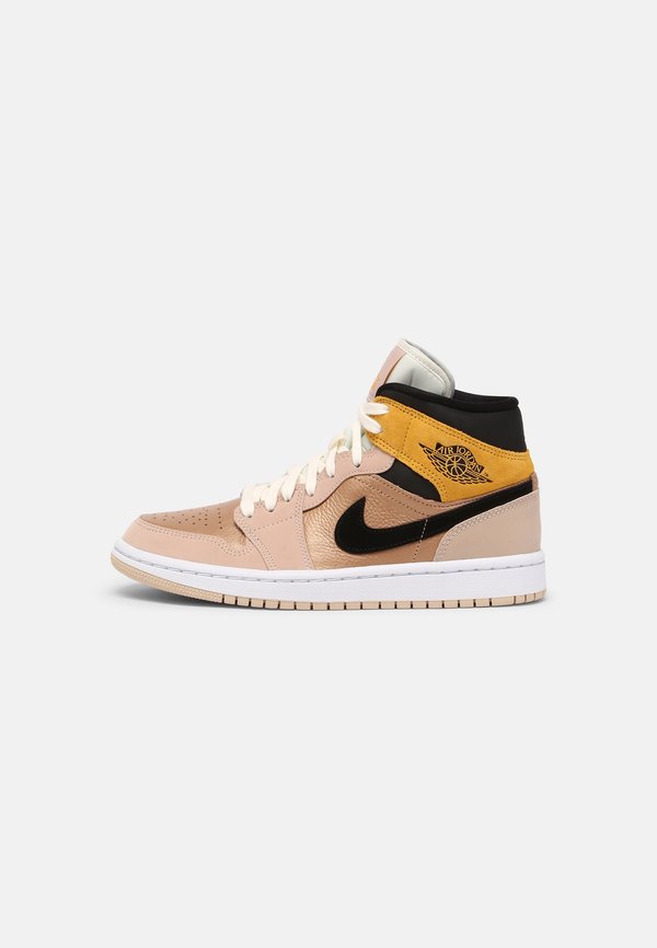 infant sneakers size 4